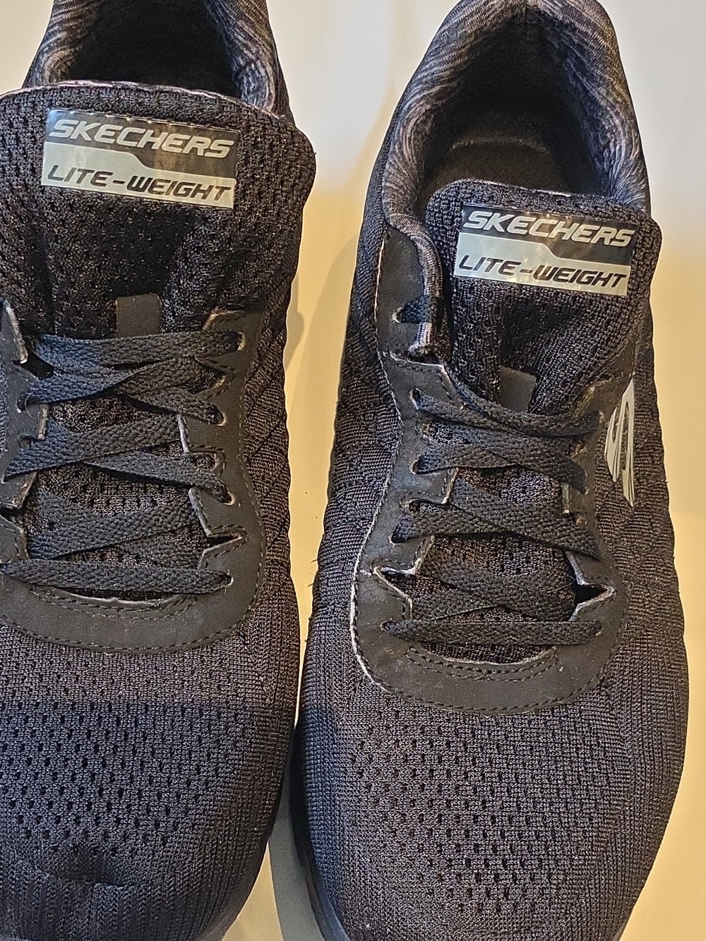 Skechers Black Knit Lite-Weight Casual Sneakers
